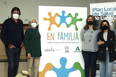 escuela padres madres lucena surco en familia classroom